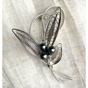Vintage Silvertone Filigree Brooch w/ Faux Pearl & Rhinestone Accents